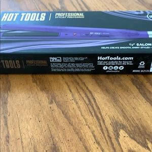 Hot Tools ceramic flat tool